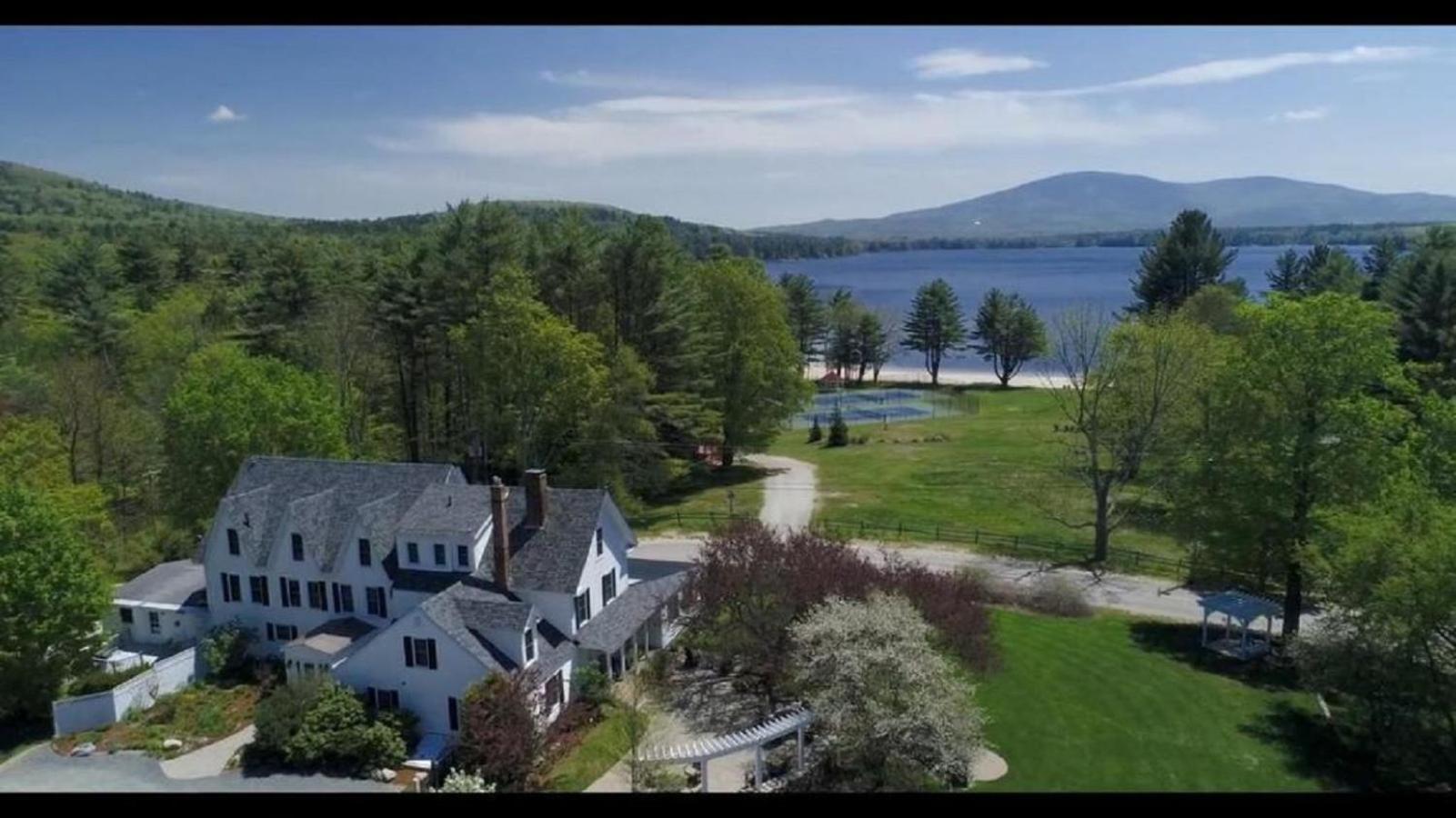 Inn At Pleasant Lake New London Extérieur photo